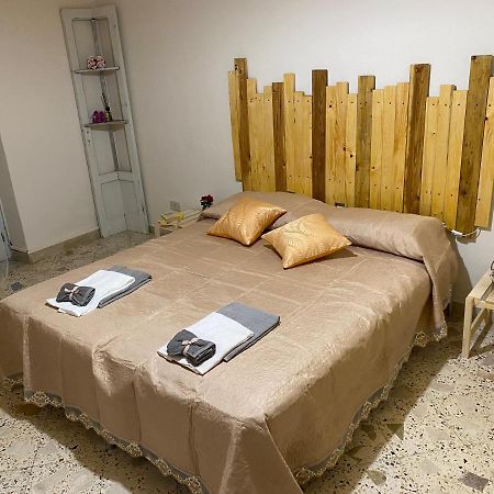 卡斯特布奥诺La Locanda Lulu别墅 外观 照片